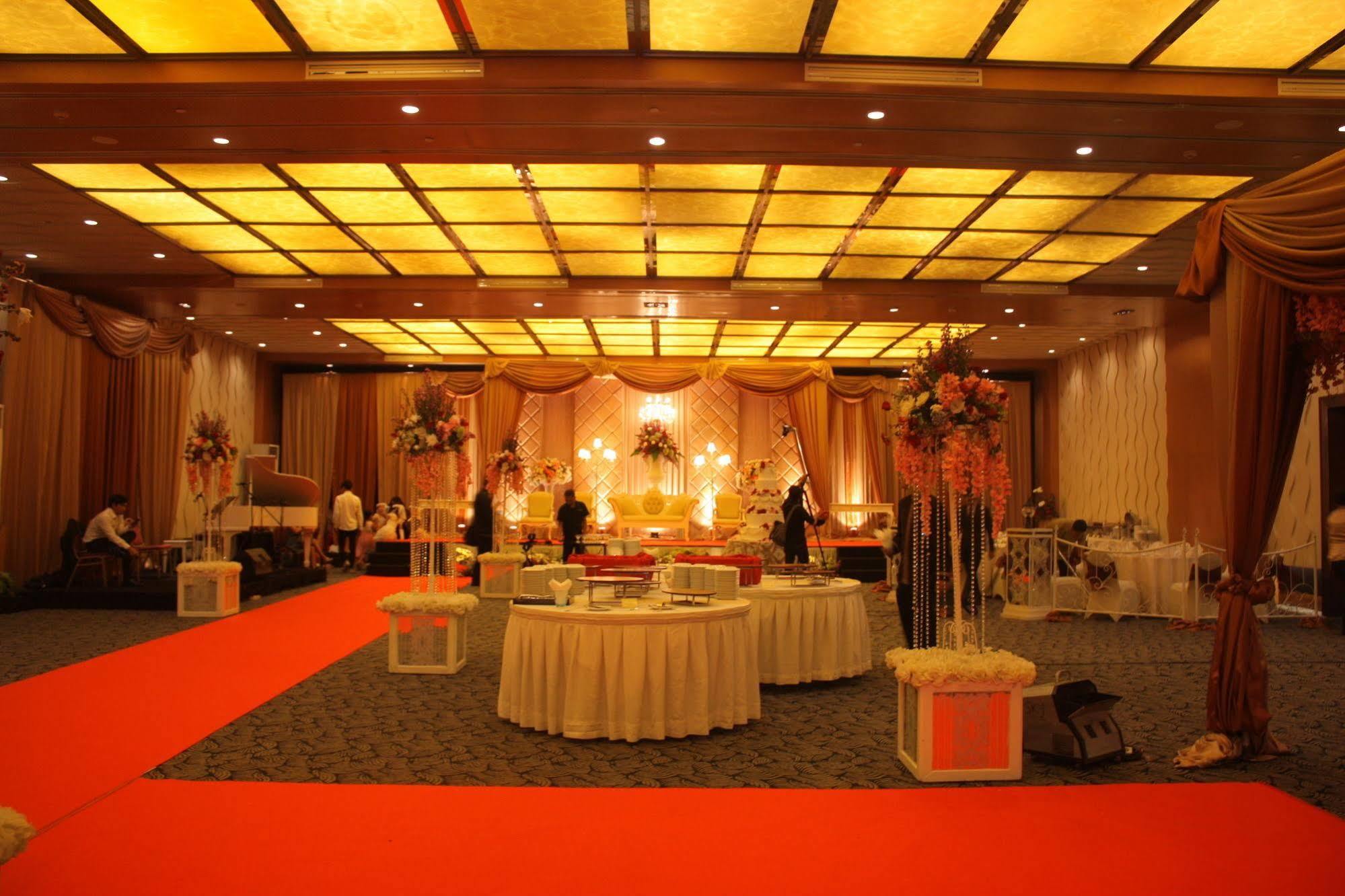 Le Grandeur Mangga Dua Hotel Jakarta Kültér fotó